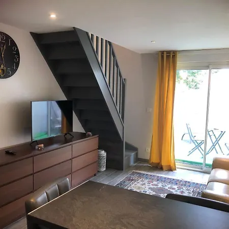 Le Defi Apartment