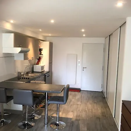 Le Defi Apartment