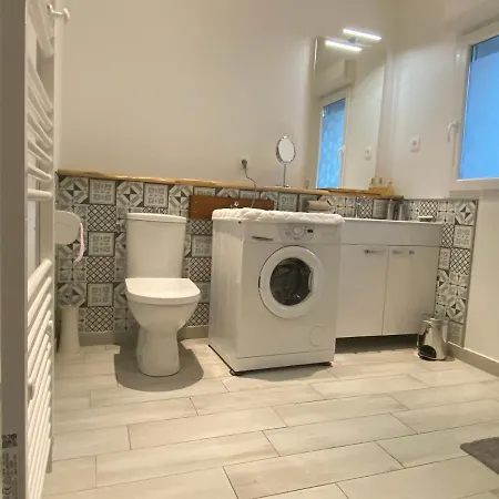 Le Defi Apartment *