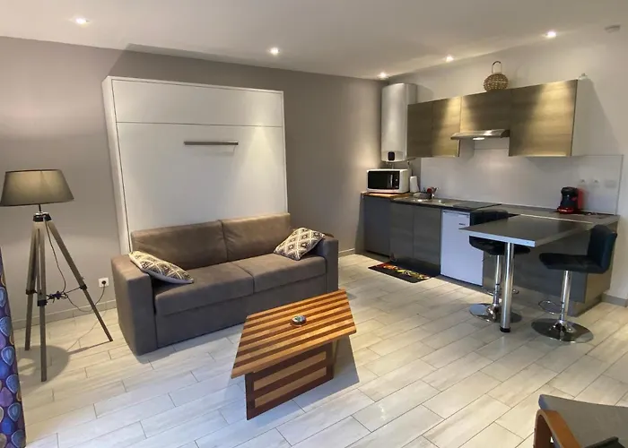 Апартаменты Le Defi *